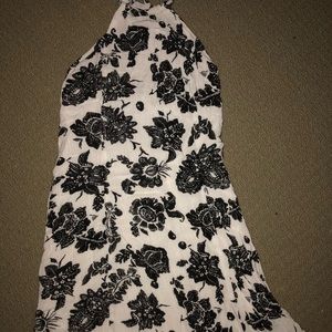 Kendall and Kylie dress